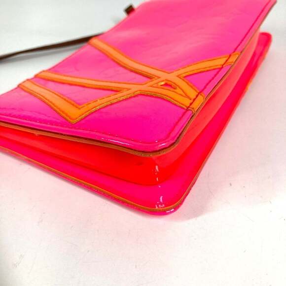 LOUIS VUITTON M91906 Monogram Vernis Fluo Lexington Handbag/Shoulder Bag/Acce... - Picture 7 of 14